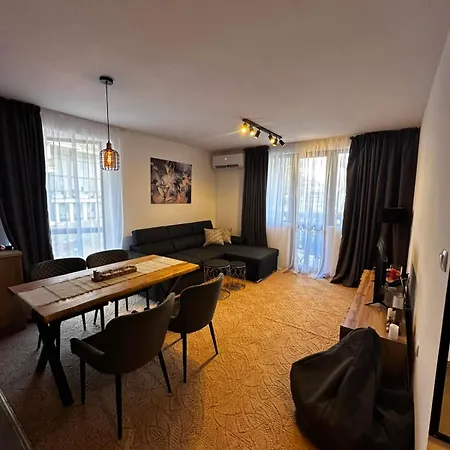 35 Mountain Apartman